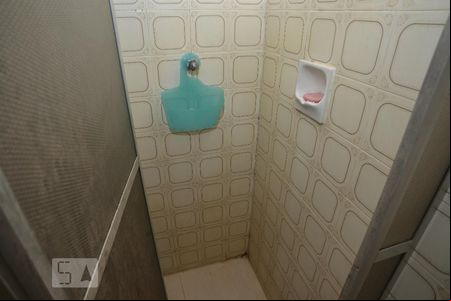 Banheiro de apartamento para alugar com 1 quarto, 25m² em Centro, Rio de Janeiro