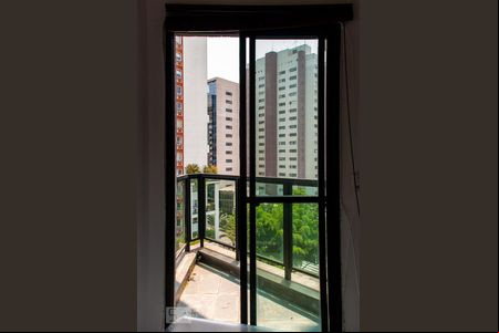 Varanda de apartamento para alugar com 1 quarto, 50m² em Itaim Bibi, São Paulo