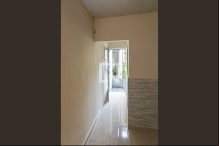Sala - Hall da entrada de casa para alugar com 1 quarto, 50m² em Penha, Rio de Janeiro