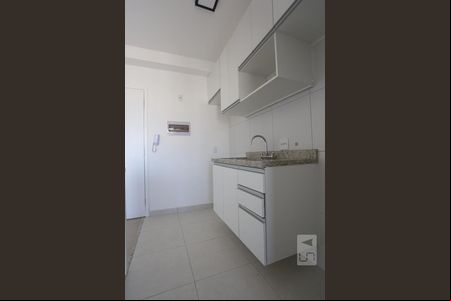 Cozinha de kitnet/studio para alugar com 1 quarto, 30m² em Vila Campesina, Osasco