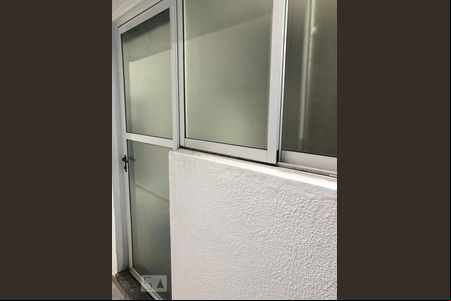 Área aberta de kitnet/studio à venda com 1 quarto, 29m² em Partenon, Porto Alegre