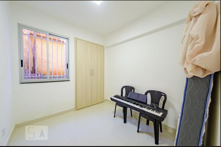 Quarto 3 de apartamento à venda com 4 quartos, 150m² em Caiçaras, Belo Horizonte
