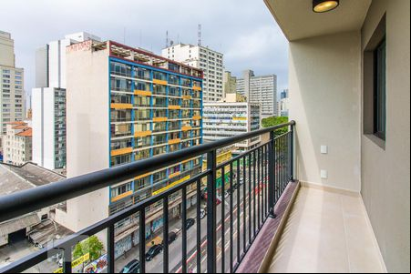 Varanda de kitnet/studio para alugar com 1 quarto, 26m² em Centro, São Paulo