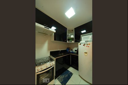 Cozinha de kitnet/studio para alugar com 1 quarto, 37m² em Setor Sudoeste, Brasília