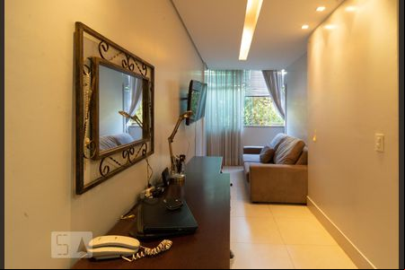 Sala de kitnet/studio para alugar com 1 quarto, 37m² em Setor Sudoeste, Brasília