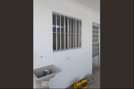 Área de Serviço de casa para alugar com 1 quarto, 50m² em Jardim Verônia, São Paulo