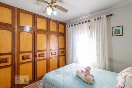 Quarto 1 de casa para alugar com 3 quartos, 80m² em Conjunto Residencial Novo Pacaembu, São Paulo