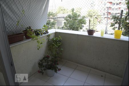 Varanda de apartamento para alugar com 3 quartos, 76m² em Pechincha, Rio de Janeiro