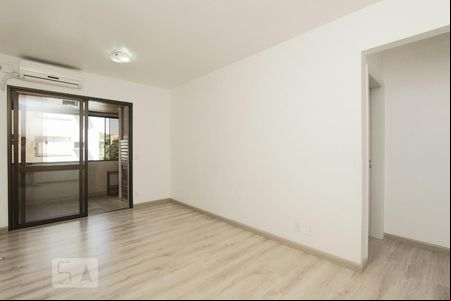 SALA de apartamento à venda com 2 quartos, 71m² em Mont Serrat, Porto Alegre