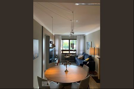 Apartamento para alugar com 2 quartos, 65m² em Jardim do Salso, Porto Alegre
