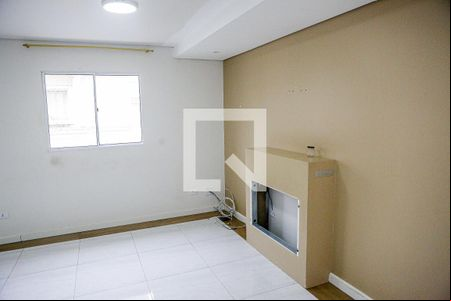 Sala de casa de condomínio à venda com 3 quartos, 137m² em Vila Eldízia, Santo André
