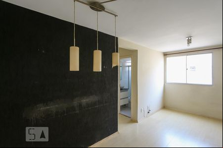 Sala de apartamento para alugar com 2 quartos, 45m² em Jardim Leonor, São Paulo