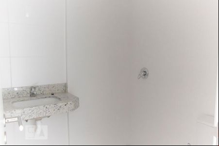 Banheiro da Suíte de apartamento para alugar com 2 quartos, 98m² em Córrego Grande, Florianópolis