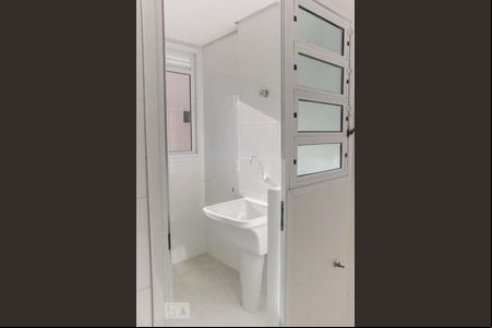 Área de Serviço de apartamento para alugar com 2 quartos, 98m² em Córrego Grande, Florianópolis