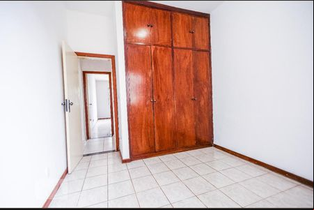 Quarto 1 de casa à venda com 4 quartos, 180m² em Esplanada, Belo Horizonte