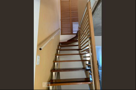 Studio de kitnet/studio à venda com 2 quartos, 60m² em Jardim do Salso, Porto Alegre