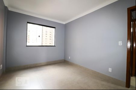 Quarto 1 de apartamento para alugar com 2 quartos, 73m² em Setor Bueno, Goiânia