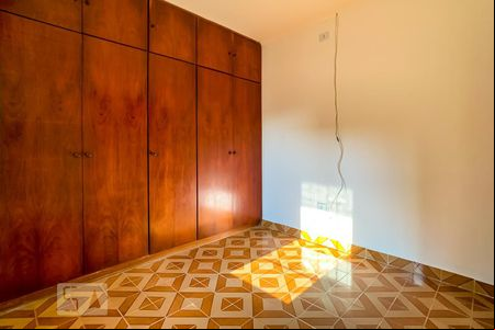 Quarto 2 de casa para alugar com 5 quartos, 180m² em Cidade Brasil, Guarulhos