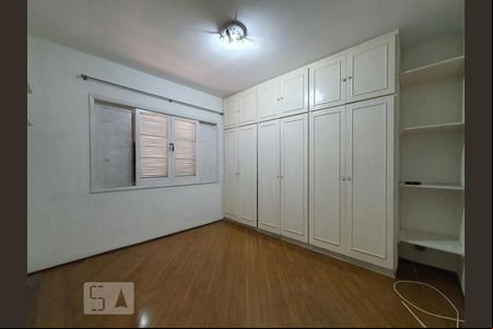 Suíte 1 de casa para alugar com 3 quartos, 200m² em Vila Mariana, São Paulo