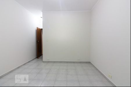 Suite de casa para alugar com 2 quartos, 127m² em Jaguaribe, Osasco
