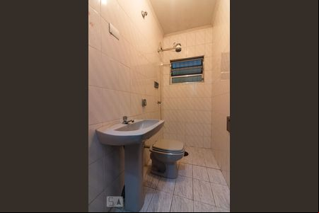 Banheiro da Suite de casa para alugar com 2 quartos, 127m² em Jaguaribe, Osasco