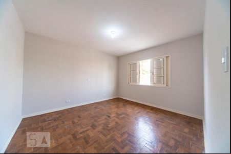 Quarto 1 de casa para alugar com 2 quartos, 130m² em Vila Gilda, Santo André