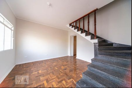 Sala de casa para alugar com 2 quartos, 130m² em Vila Gilda, Santo André