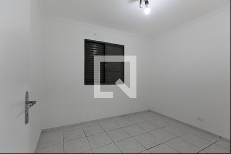 Quarto 1 de apartamento para alugar com 2 quartos, 49m² em Vila Carmosina, São Paulo
