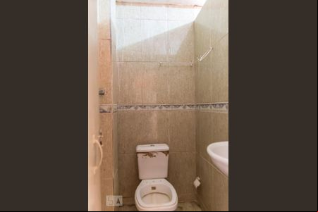 Banheiro de apartamento à venda com 1 quarto, 32m² em Conceição, Diadema