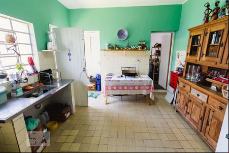 Cozinha 03 de casa para alugar com 2 quartos, 110m² em Vila Ipojuca, São Paulo