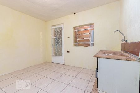 Cozinha de casa para alugar com 8 quartos, 220m² em Cidade Líder, São Paulo
