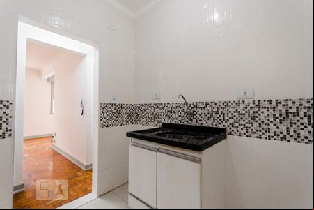 Cozinha de kitnet/studio à venda com 1 quarto, 33m² em República, São Paulo