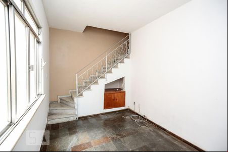 Sala de casa de condomínio para alugar com 2 quartos, 75m² em Todos Os Santos, Rio de Janeiro