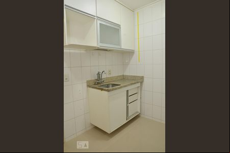 Cozinha de kitnet/studio para alugar com 1 quarto, 32m² em Norte, Brasília
