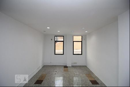 Sala de kitnet/studio para alugar com 1 quarto, 61m² em Centro, Rio de Janeiro