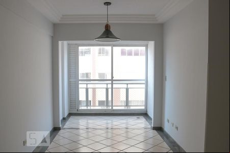 Sala de apartamento para alugar com 3 quartos, 110m² em Setor Bela Vista, Goiânia