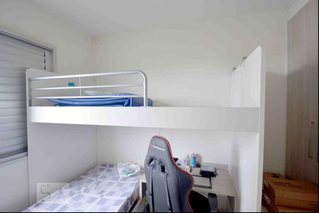 Quarto 1 de apartamento para alugar com 2 quartos, 57m² em Vila Liviero, São Paulo