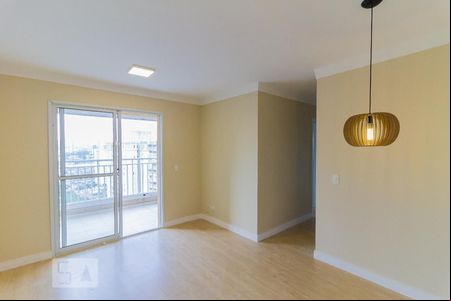 Sala de apartamento para alugar com 3 quartos, 73m² em Macedo, Guarulhos