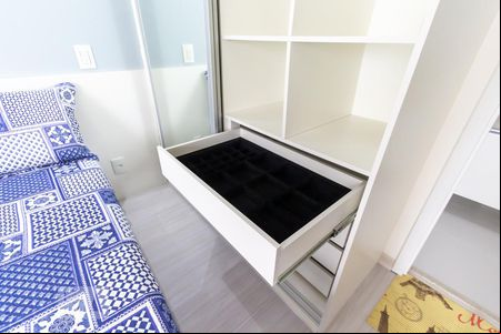 Quarto de kitnet/studio para alugar com 1 quarto, 35m² em Real Parque, São Paulo