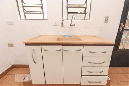 Cozinha de casa à venda com 1 quarto, 30m² em Jardim Maringá, São Paulo