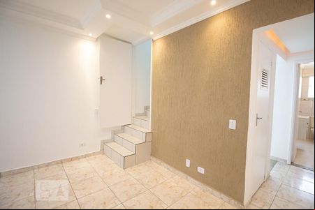 Sala de casa para alugar com 3 quartos, 130m² em Vila Parque Jabaquara, São Paulo