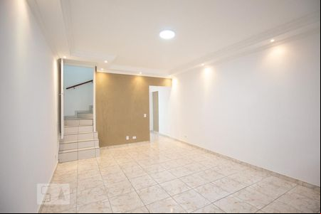 Sala de casa para alugar com 3 quartos, 130m² em Vila Parque Jabaquara, São Paulo