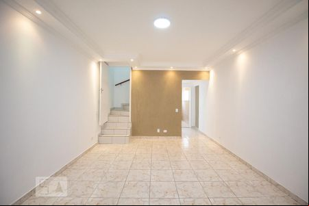 Sala de casa para alugar com 3 quartos, 130m² em Vila Parque Jabaquara, São Paulo