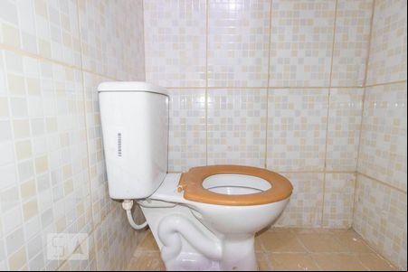 Banheiro de apartamento para alugar com 1 quarto, 15m² em Imirim, São Paulo