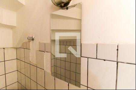 Lavabo de casa de condomínio à venda com 2 quartos, 65m² em Vila Carmosina, São Paulo