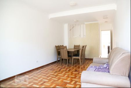 Sala de casa de condomínio para alugar com 2 quartos, 130m² em Jabaquara, São Paulo
