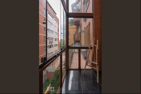 Varanda da Sala de apartamento à venda com 1 quarto, 63m² em Moinhos de Vento, Porto Alegre