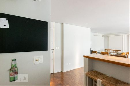 Sala 2 de apartamento para alugar com 2 quartos, 120m² em Itaim Bibi, São Paulo