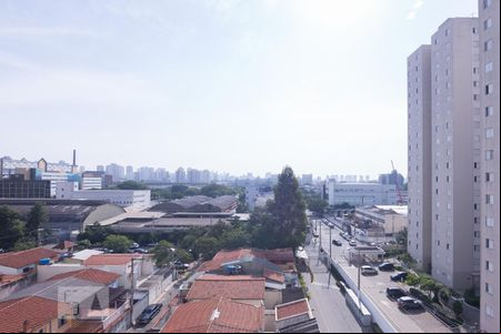 Vista Quarto 1 de apartamento para alugar com 2 quartos, 42m² em Água Branca, São Paulo