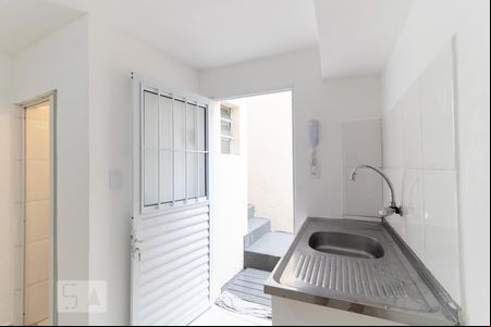Cozinha de casa para alugar com 1 quarto, 10m² em Bosque da Saúde, São Paulo